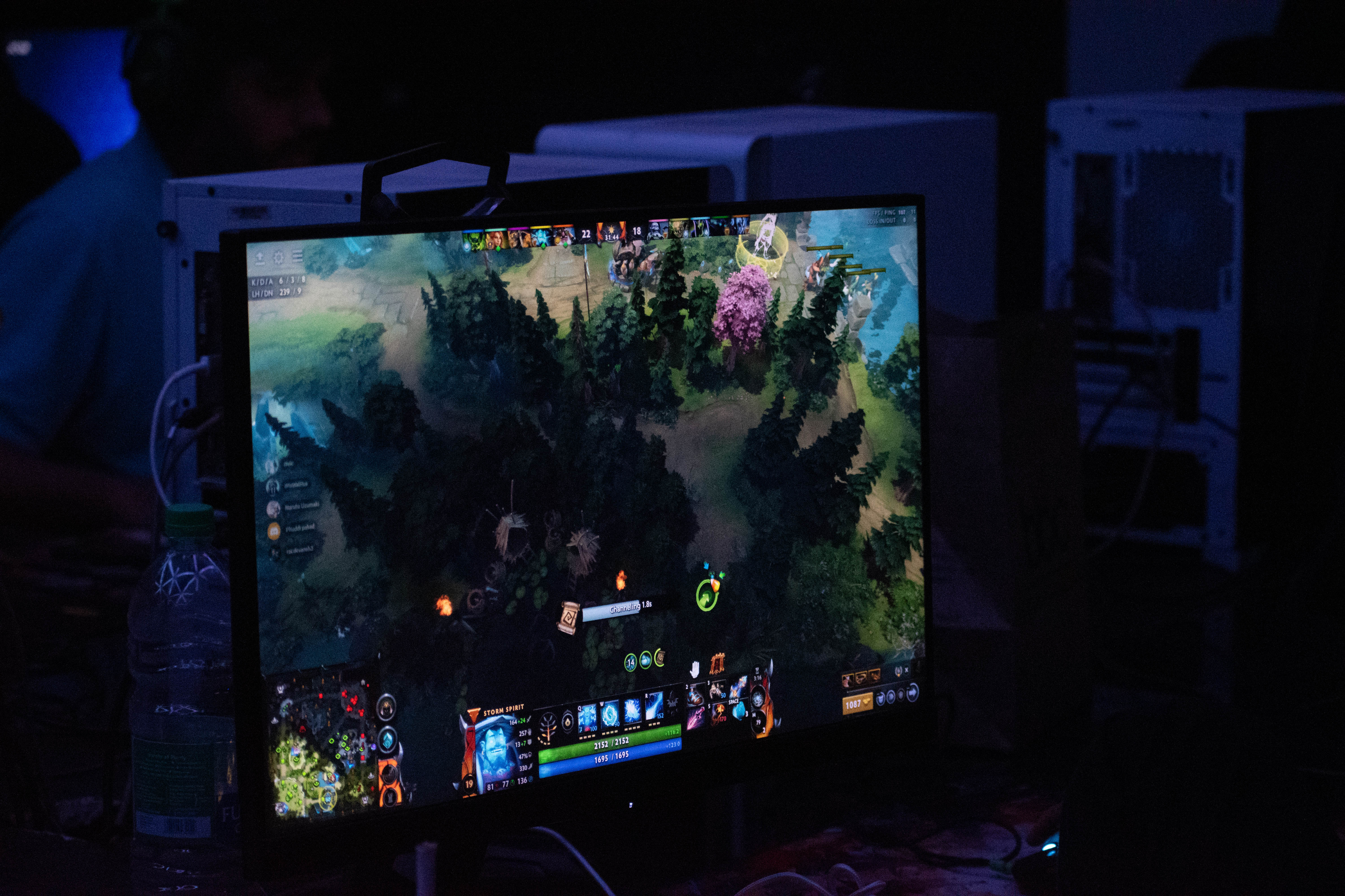 Domin8 esports
